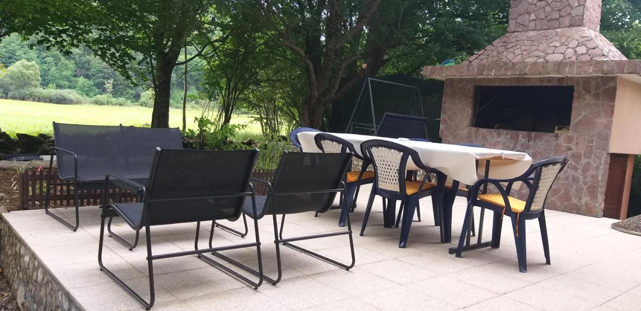 Holiday Home Adna Bihać Buitenkant foto