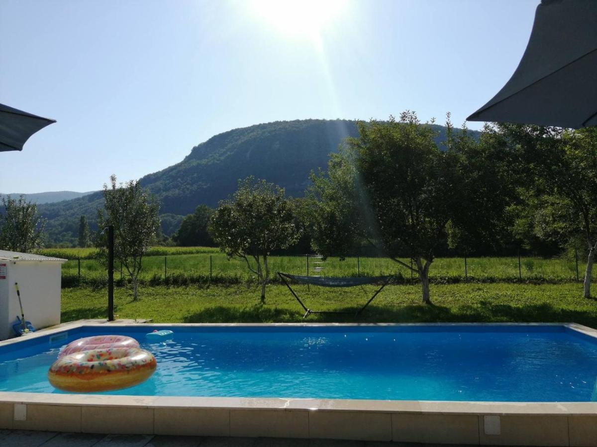 Holiday Home Adna Bihać Buitenkant foto